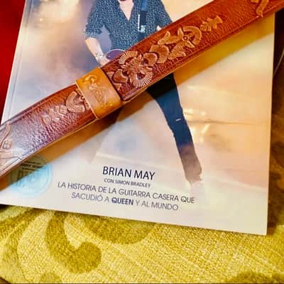 Righton Straps  Super Pack Brian May Book & Legend BM Bohemian Strap Leather image 11