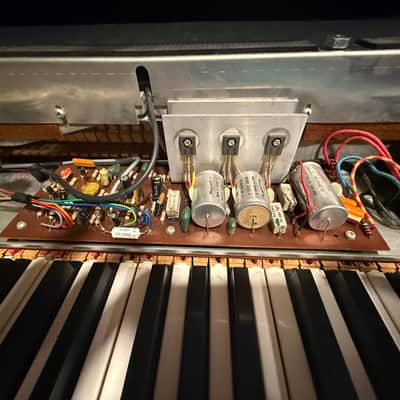 Wurlitzer 200 64-Key Electric Piano 1968 - 1974 - Black image 6