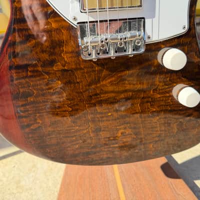 2020 Harmony USA Silhouette Limited Edition Flame Maple Top - Transparent Brown + New GATOR Transit GT bag image 11