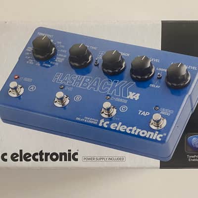 TC Electronic Flashback X4 Delay & Looper 2011 - 2019 - Blue image 7