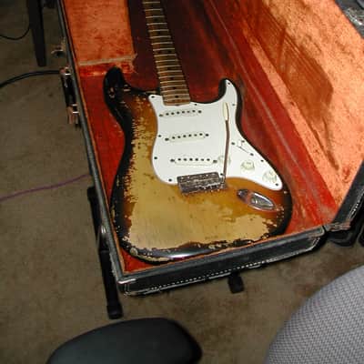 Fender Stratocaster 1971 Sunburst Rare 4 bolt maple board image 7
