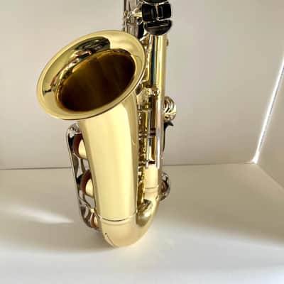Yamaha YAS-23 Alto Saxophone w/ MP and neck strap...NICE! image 1