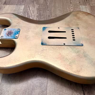 Custom Gold Finish Stratocaster + Fender Bag & Strap image 5