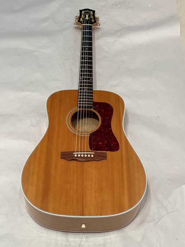 Guild D-30