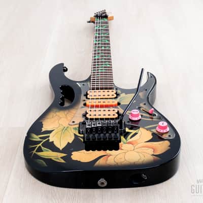1997 Ibanez JEM77-FP Steve Vai Signature Vintage Guitar Black Floral Pattern image 11