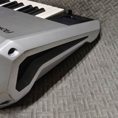 Roland Fantom G7 ✅ Ultimate 76-Key Workstation Flagship ✅ Advanced SonicCell Sound Engine ✅ Fully Checked & Cleaned ✅ Massive Color Display & Sequencing Power ✅ FREE Worldwide Shipping image 6
