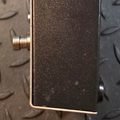 Electro-Harmonix Big Muff Pi Fuzz - 9v Boss Style Power Jack Distortion Sustainer image 4