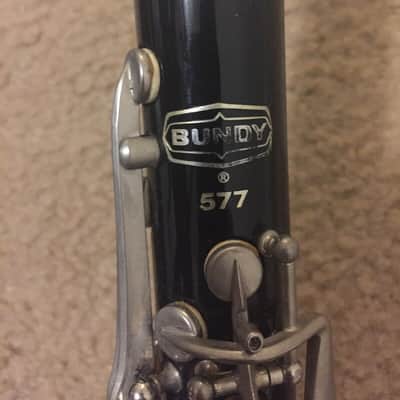 Bundy Clarinet model 577 Bundy USA. With Original Hard Case image 3