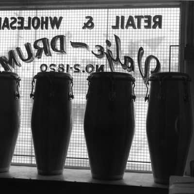 コンガ　ビンテージ　VALJE DRUMS？ Vintage 1960s Original Valje Conga and Quinto Hand Drum pair with