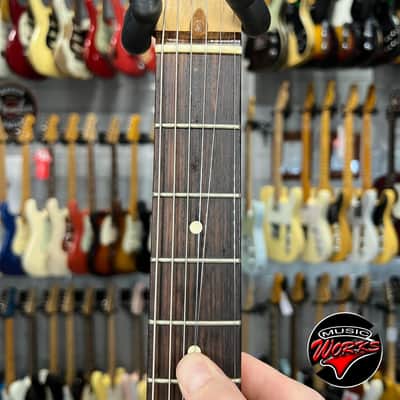 Fender   American Professional Stratocaster 3 Tone Sunburst image 4