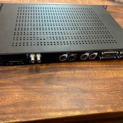 Universal Audio Apollo x16 Thunderbolt 3 Audio Interface image 2