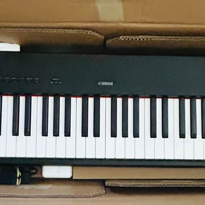 Yamaha P-225 88-key Digital Piano 2023 - Present - Black image 2