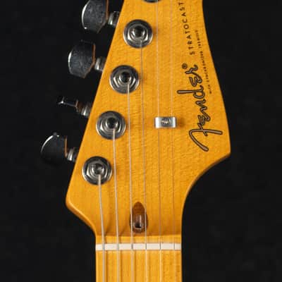 Fender American Ultra Luxe Vintage '50s Stratocaster Sunburst image 11