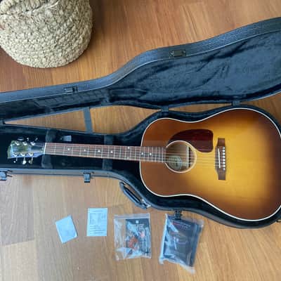 2026 Gibson J-45 Standard - Honeyburst image 22