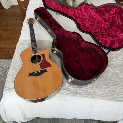 Taylor 816ce with ES1 Electronics 2012 - Natural image 1
