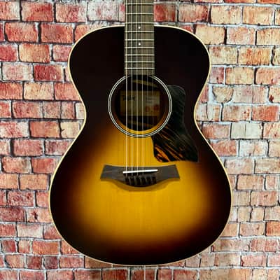 Taylor American Dream AD12e-SB - Sunburst w/ Bag image 2