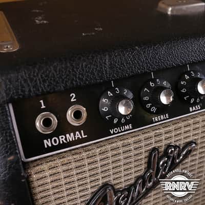 1966 Fender Deluxe Reverb 2-Channel 22-Watt 1x12" Guitar Combo image 3