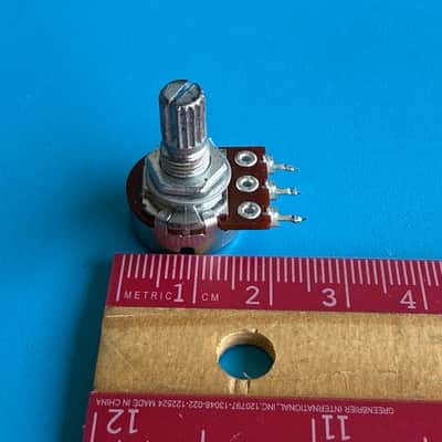 DEAN BASSOLA 10 Bass Amplifier Replacement Part: Potentiometer B10K Pot image 8