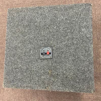 Sony Xplod 12" 1200 Watts Subwoofer W/ Carpet Enclosure Box | Smooth/Powerful image 6