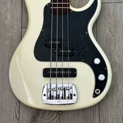 G&L SB-2 USA Bass Guitar 2003 - Olympic White with Matching Headstock image 1