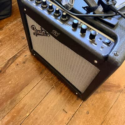 Fender Mustang I V2.0 2020 - Nero image 6