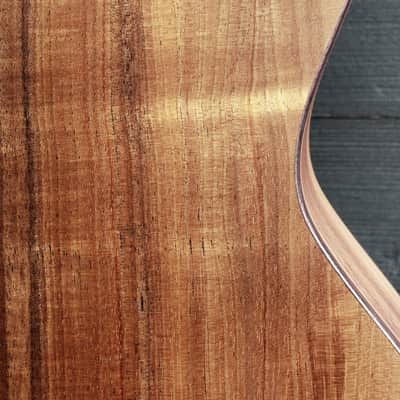 724ce Grand Auditorium / V-class Acoustic-Electric Guitar - Natural Hawaiian Koa image 12