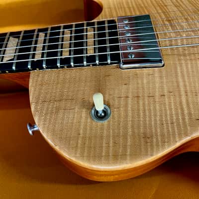 Gibson Les Paul Guitar of the Month 2008 - Antique Natural image 11