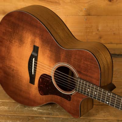 Eastman AC222CE - Ebony - Classic w/Fishman Sonitone image 5