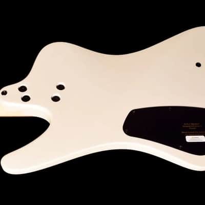 Dingwall D-Roc Standard 4 - Matte Ducati Pearl White image 4