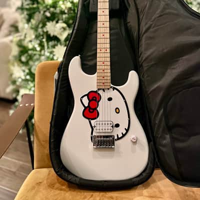 Limited Edition 2025 Squier × Hello Kitty Stratocaster image 1