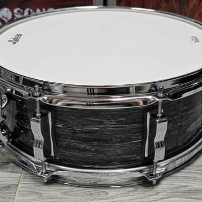 Ludwig LS9081Q 14"x 5.5" Legacy Mahogany Jazz Festival Reissue Snare in Vintage Black Oyster Pearl image 3