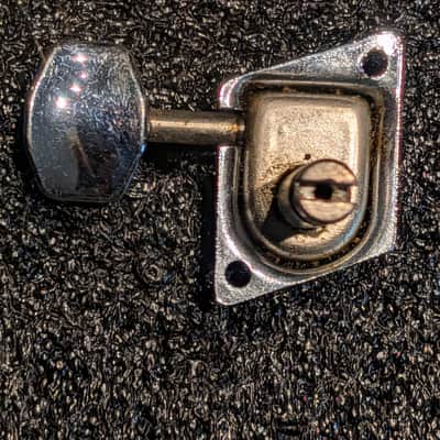 (#T453) Fender "F" Style Tuner.  Metal Button 1960's. Chrome.  Tele / Strat / Jaguar / Jazzmaster. image 2