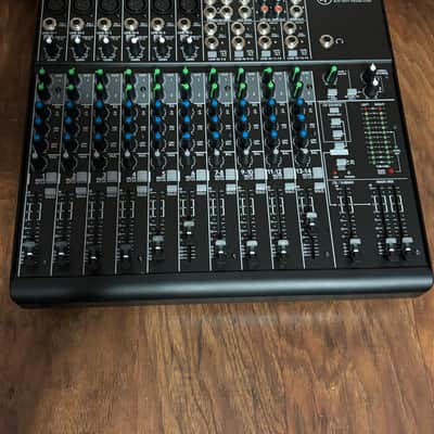 Mackie 1402VLZ4 14-Channel Mic / Line Mixer 2014 - Present - Black image 1
