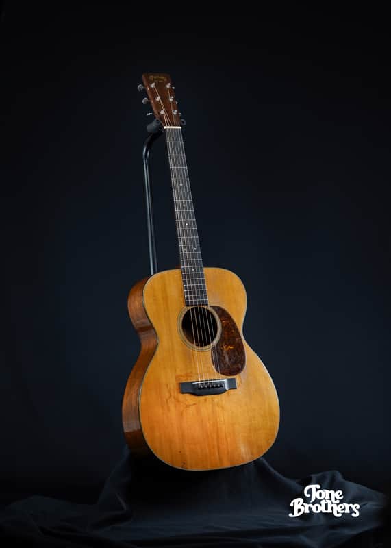 Martin 000-18