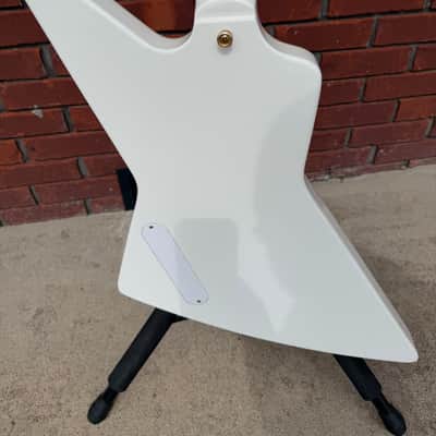 Epiphone Lzzy Hale Signature Explorer 2019 - Alpine White image 12