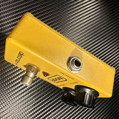 MXR MX-104 Block Distortion + 1975 - 1984 - Yellow image 3