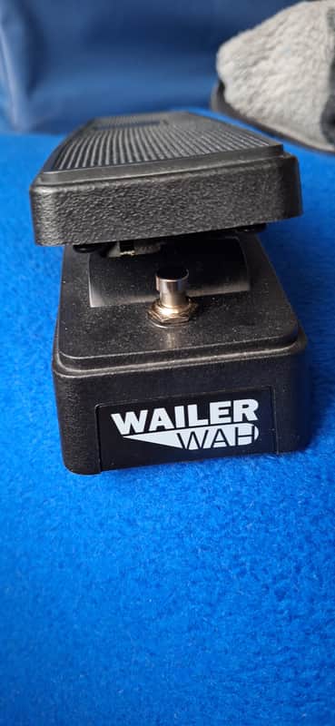 Electro-Harmonix Wailer Wah