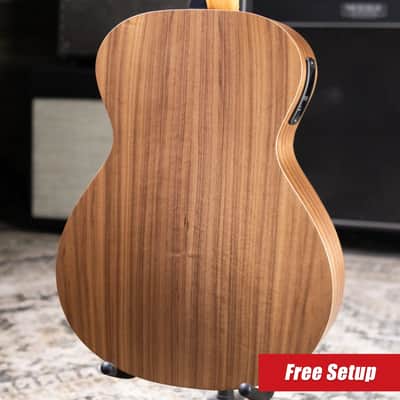 Taylor Academy 12e-N Nylon Grand Concert Acoustic/Electric Guitar with Gig Bag image 2