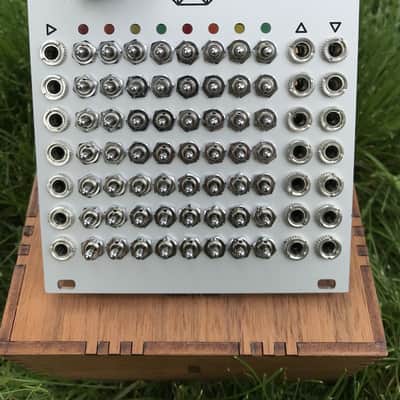 Holden Switch - Eurorack 8-way, 7-input switch image 1
