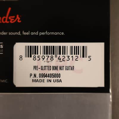 Fender Vintage-Style Strat/Tele Genuine Bone String Nut Pre-Slotted image 4