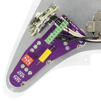Mojotone 58 Quiet Coil HSS Stratocaster Prewired Pickguard - Black image 2