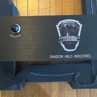 Shadow Hills Mastering Compressor with PSU 2010s - Black image 2