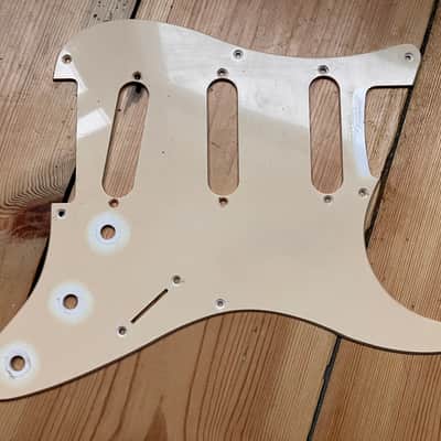Squier Affinity Series Stratocaster Electric Guitar Affinity Strat Scratchplate Pickguard 1998 image 1