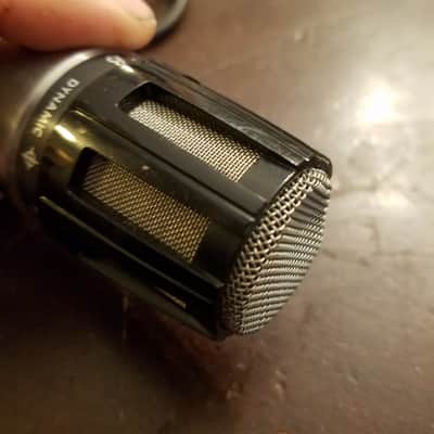 Shure Hi-Z Unidirectional Dynamic Mic 515SAC Unidyne B + Clip IOB spec sheet 1968 - black and silver image 9