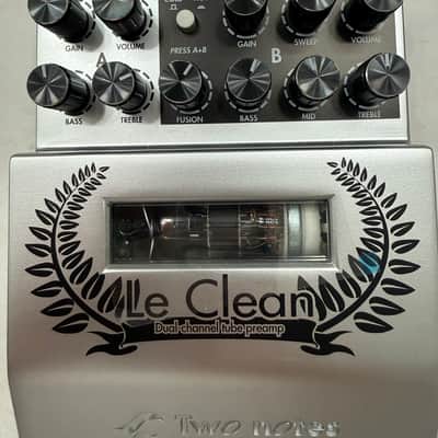 Two Notes Le Preamp Dual Channel Tube Preamp Guitar Effect Pedal + Box & PSU image 4