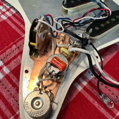 Fender Pre-wired Pickguard - Fender V-Mod pickup set image 4