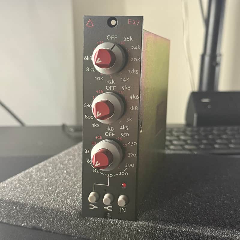 Avedis Audio Electronics E27 500 Series Equalizer Module 2010s Black image 1