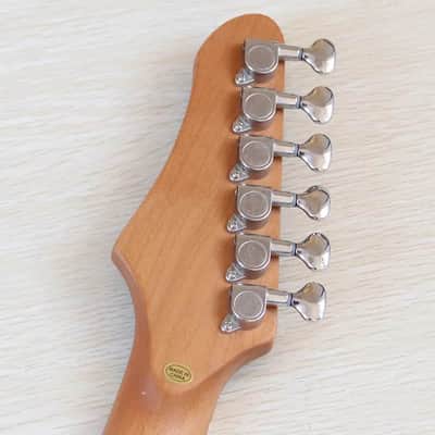 Custom Handmade Burl Wood Top Electric Guitar, Okoume Wood Body, Maple Wood Neck, 22 Frets image 4