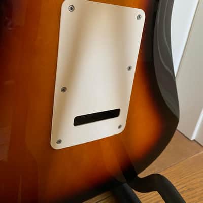 Fender Stratocaster Standard, Mexico 1998, Sunburst image 9