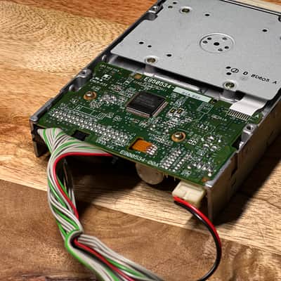 Akai MPC 2000/2000XL Floppy Disk Drive 1999 WORKING image 2